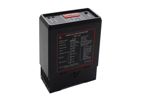 Parkeerbarrière Poort Beveiliging Enkelkanaals Lusdetector met 100ms Reactietijd 240V/5A Uitgangsrelais en Instelbare Gevoeligheid